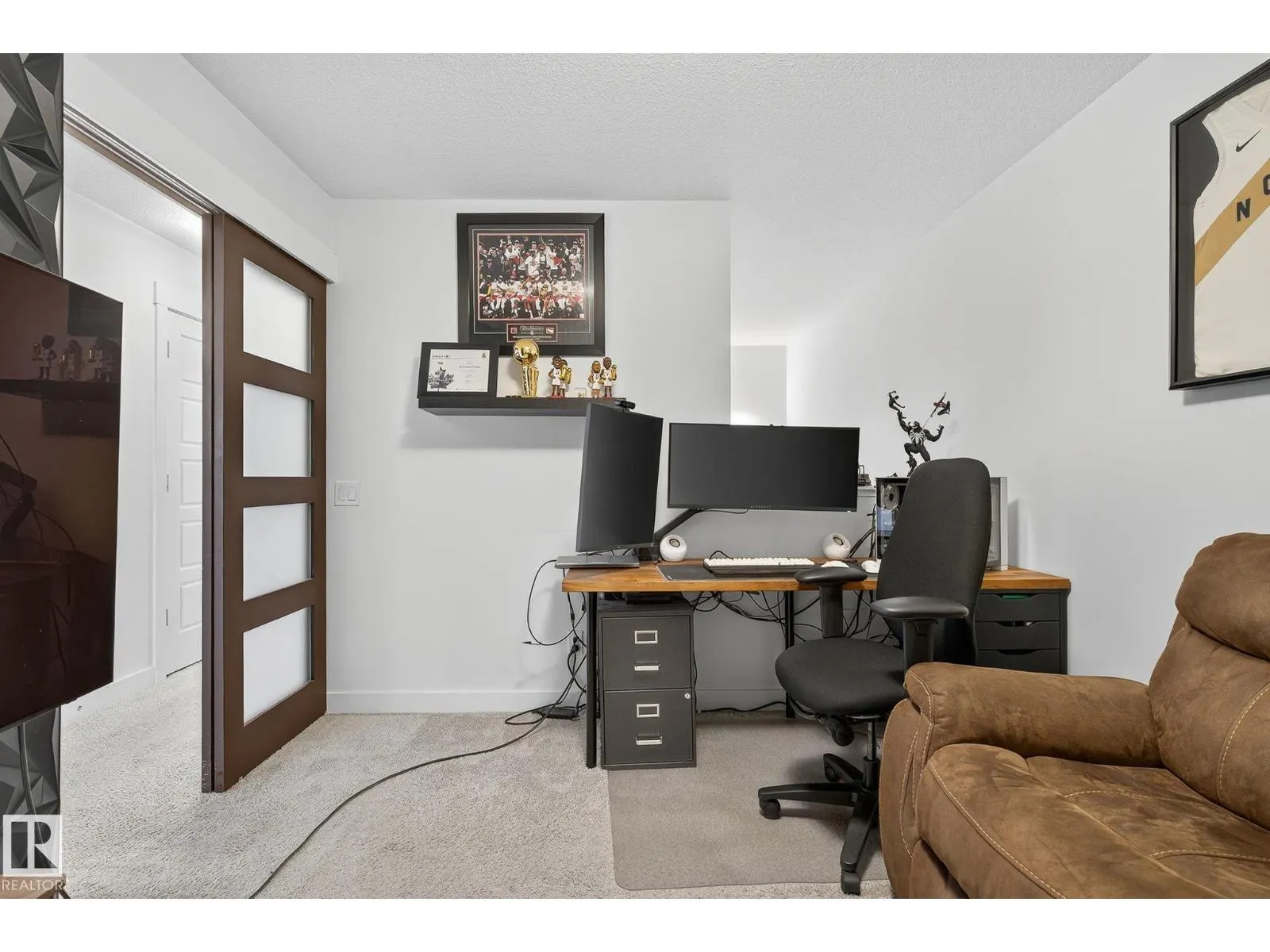 9611 224 ST NW