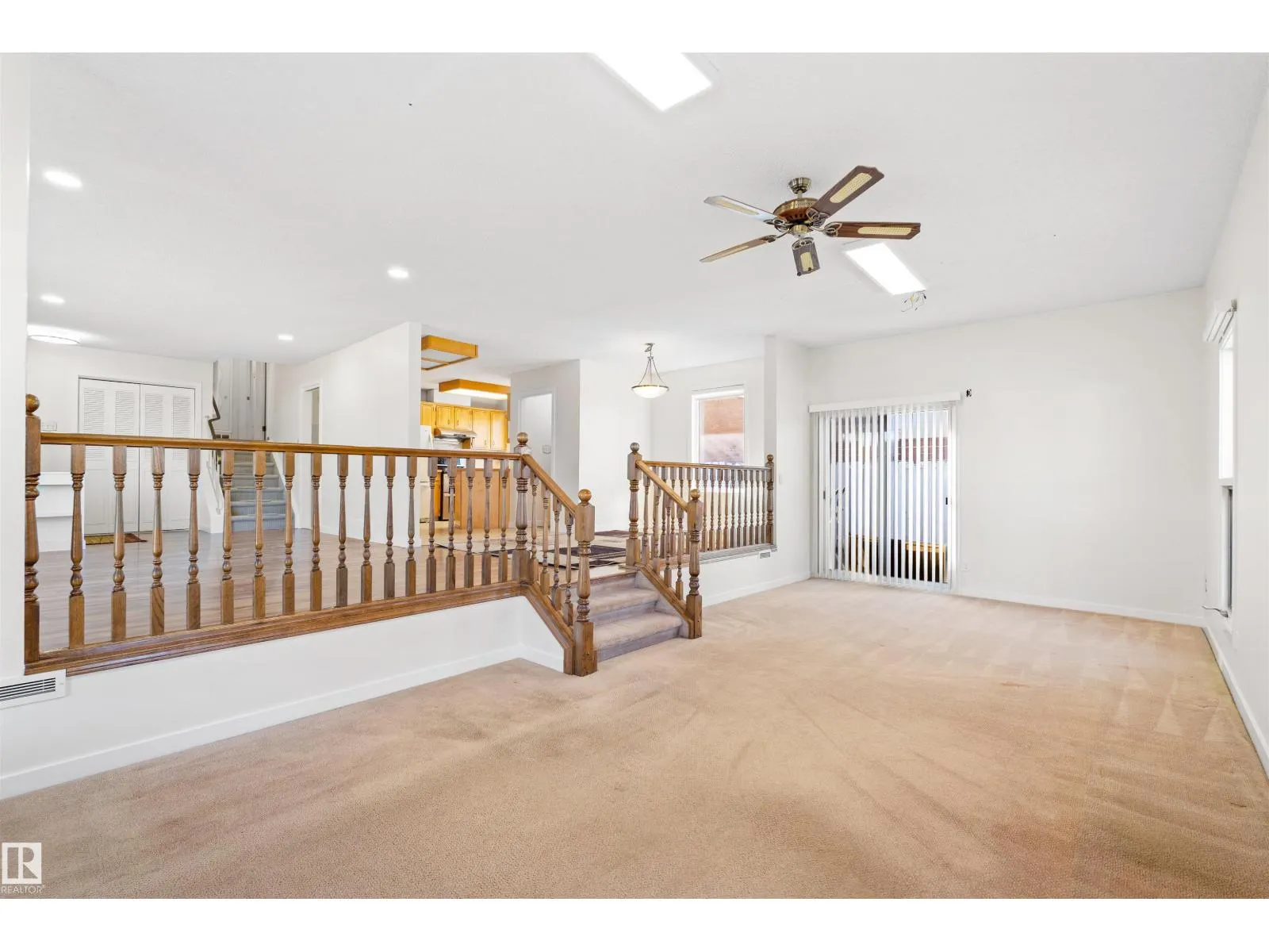 3524 114 ST NW
