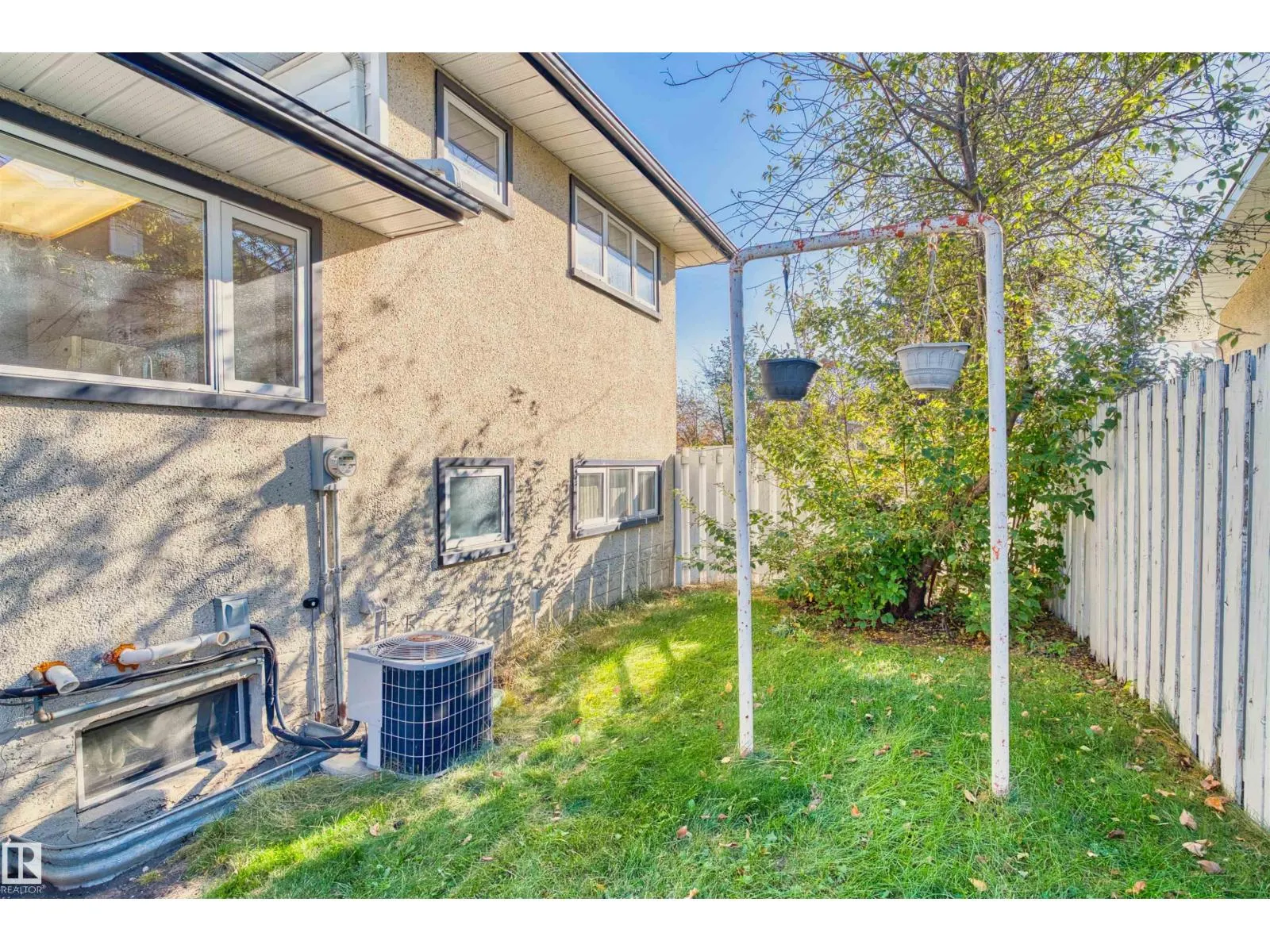 3524 114 ST NW