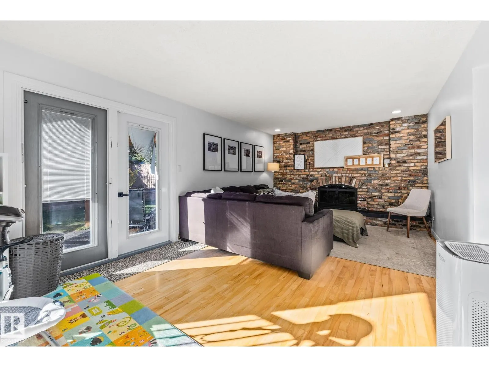 18215 62B AV NW