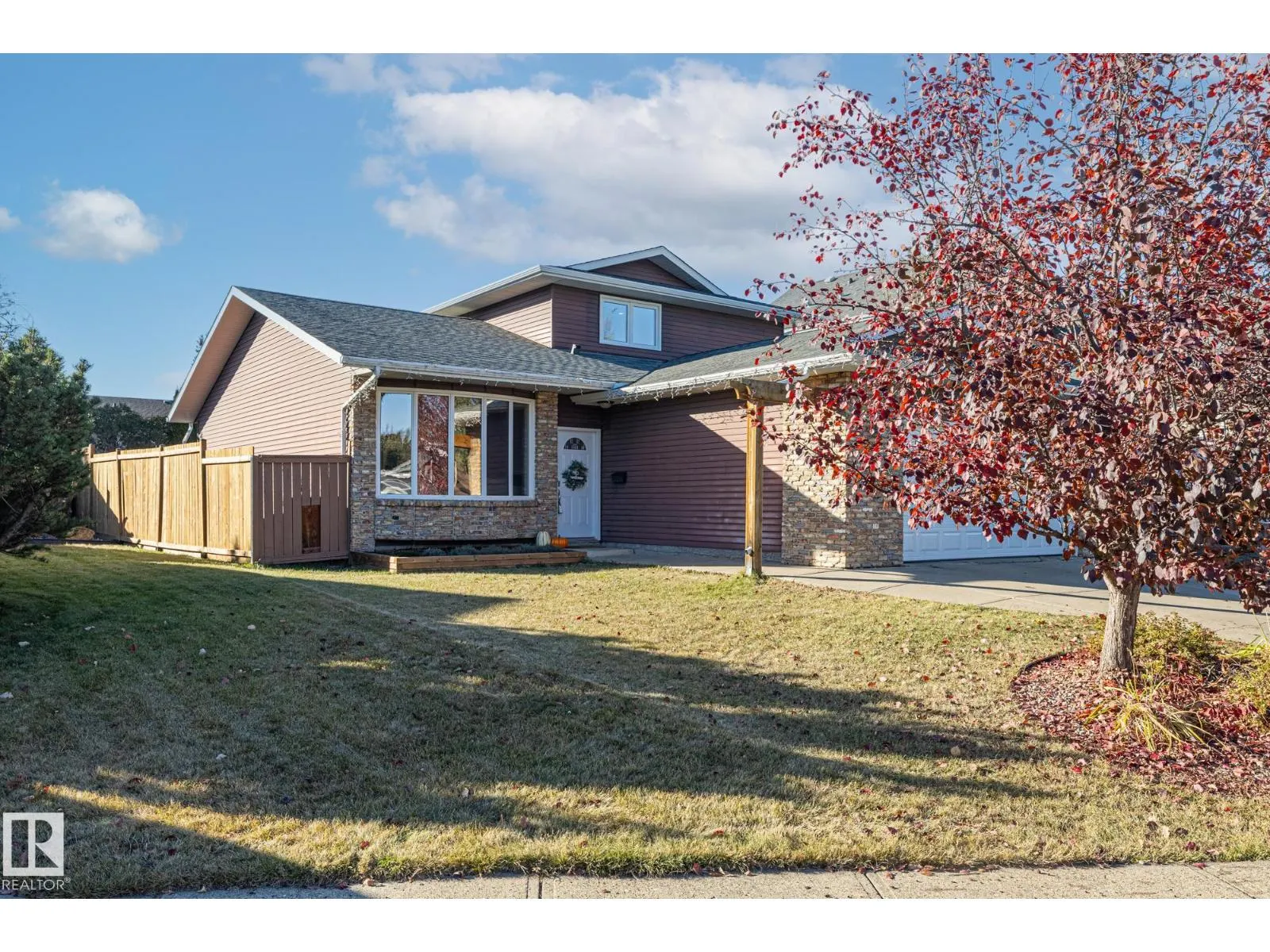 18215 62B AV NW