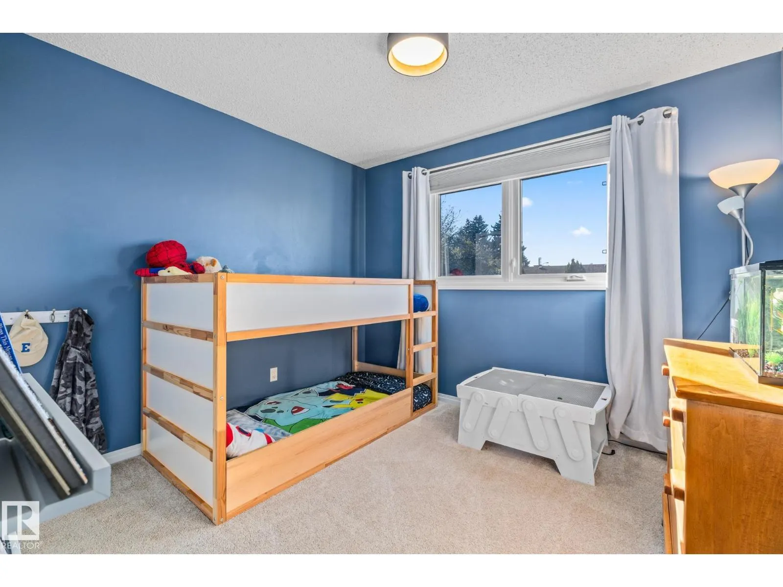 18215 62B AV NW