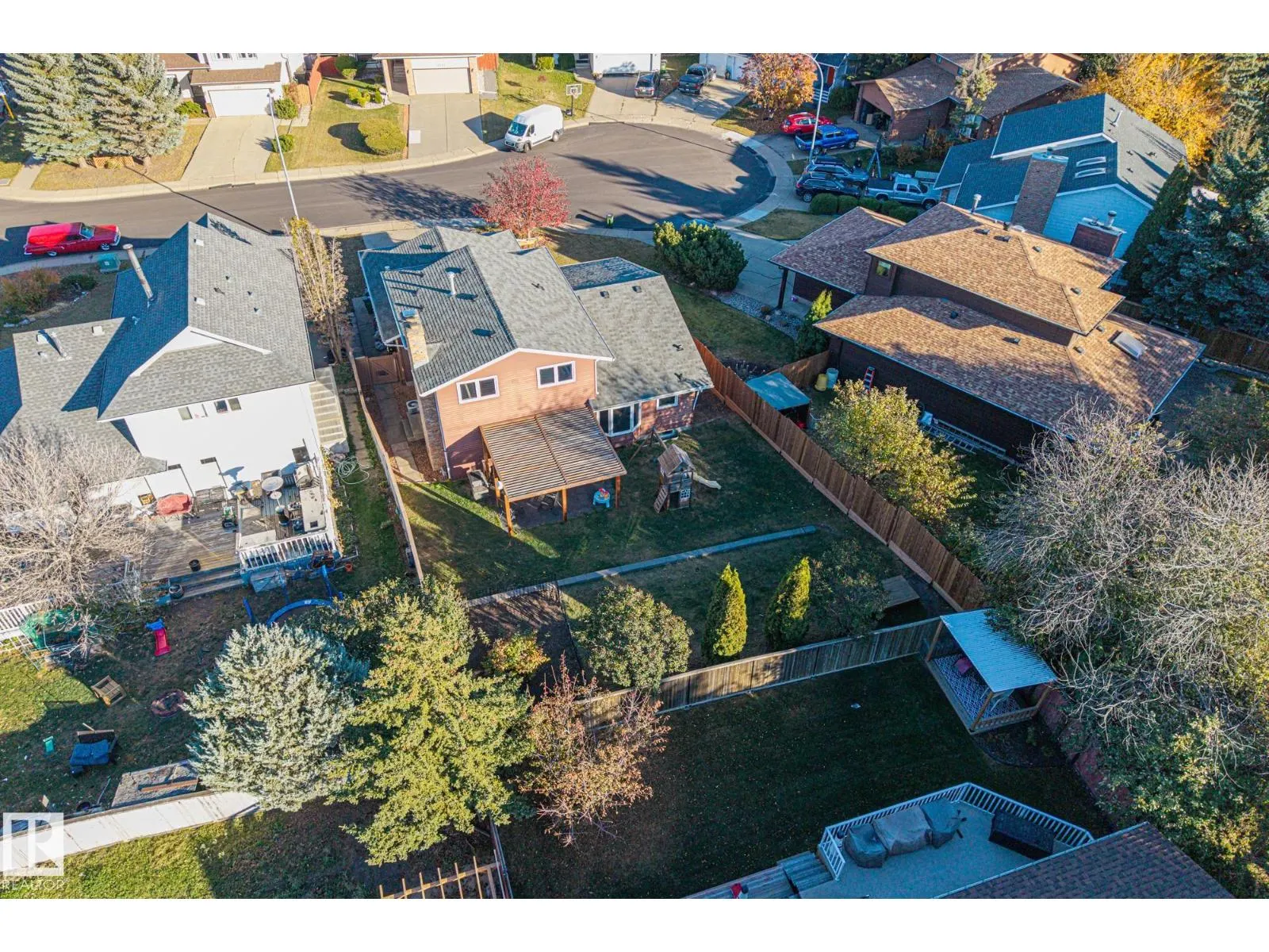 18215 62B AV NW
