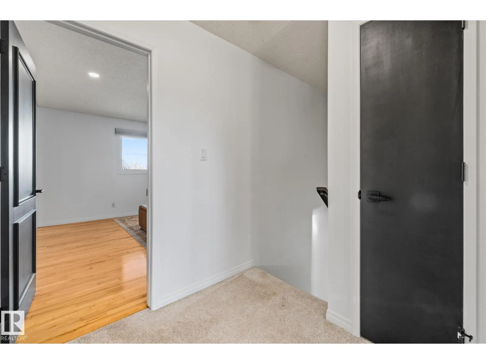 18215 62B AV NW