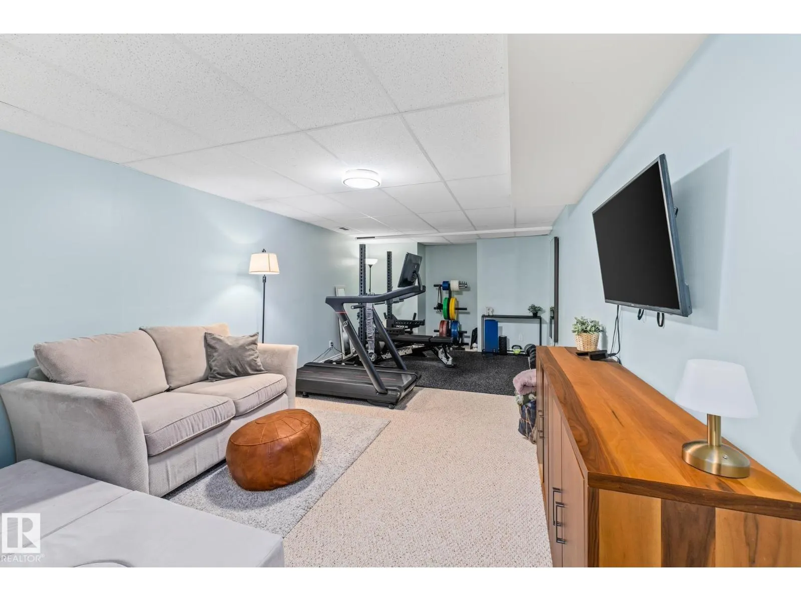 18215 62B AV NW
