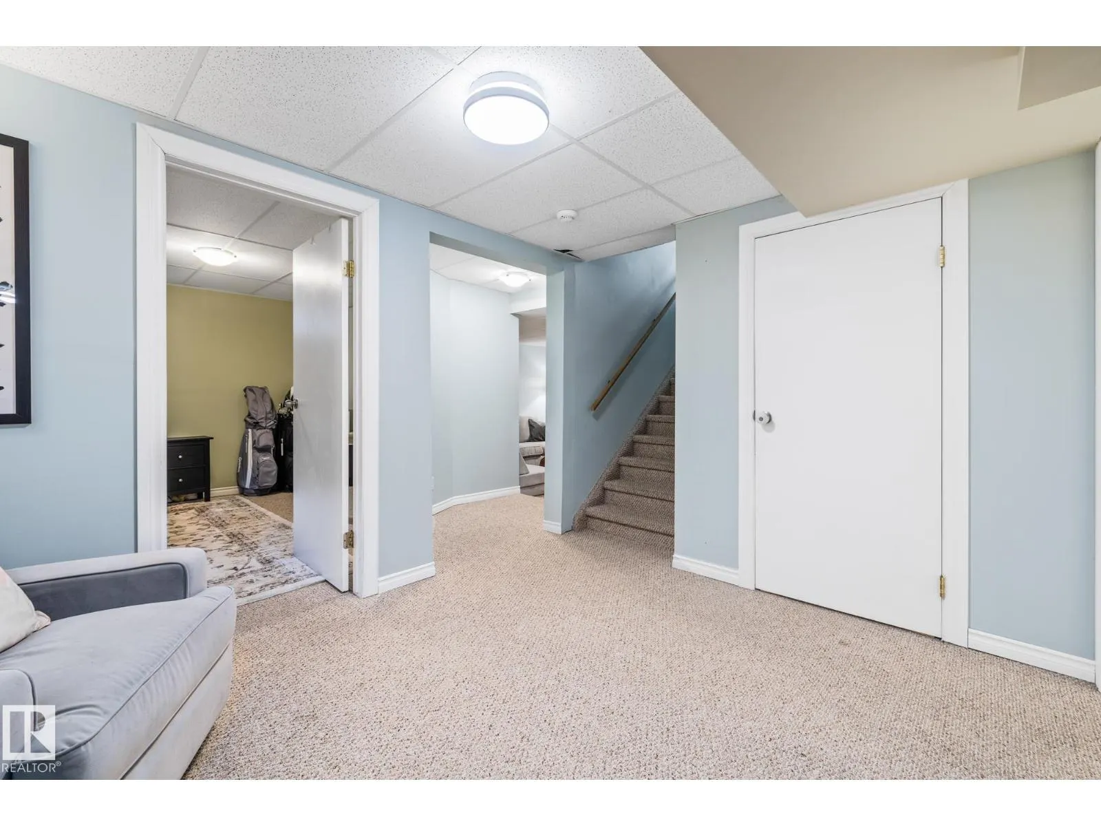 18215 62B AV NW