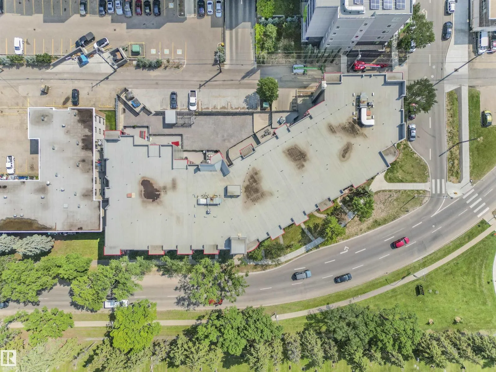 #302 10611 117 ST NW