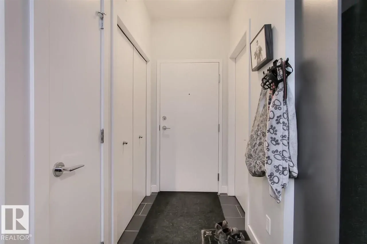 #302 10611 117 ST NW