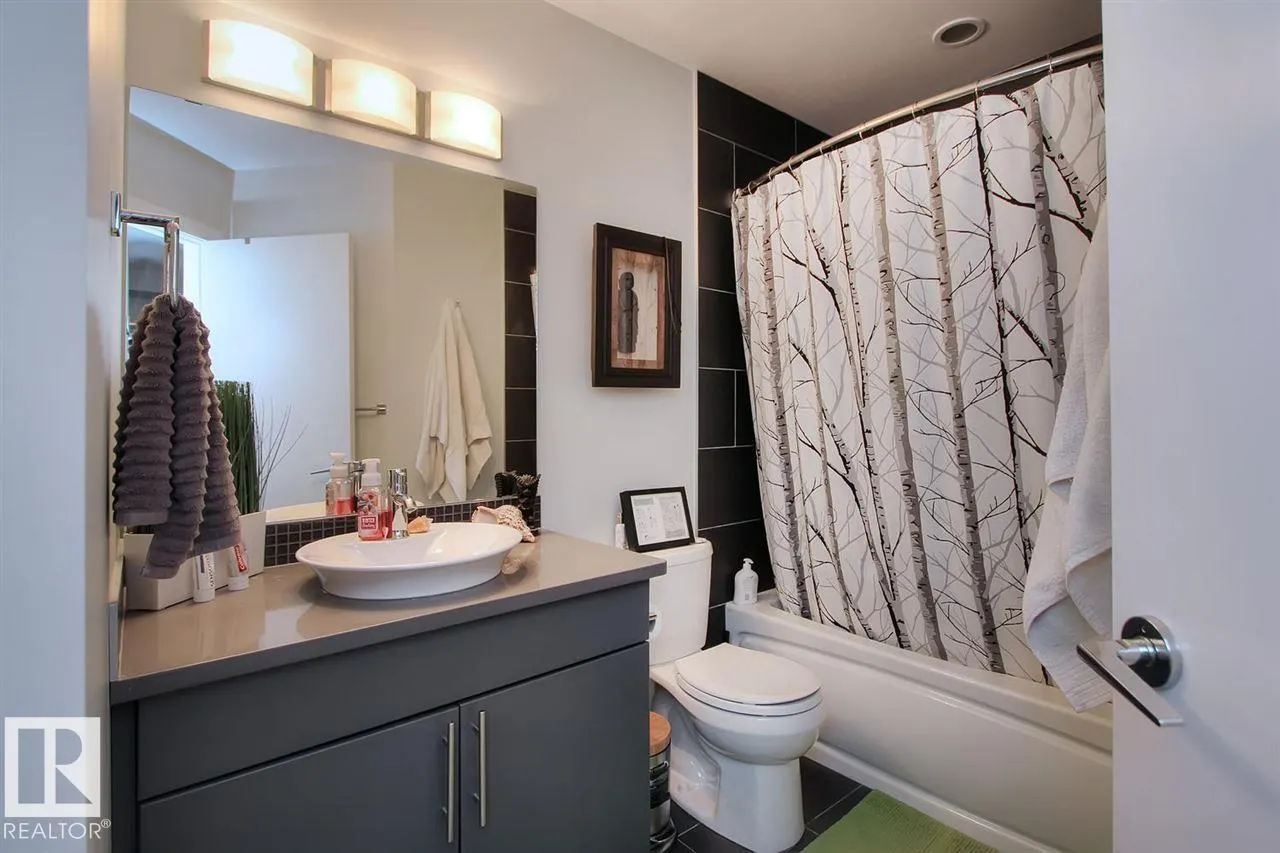 #302 10611 117 ST NW