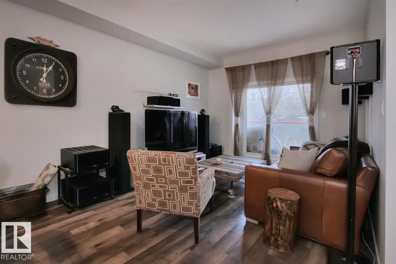 #302 10611 117 ST NW