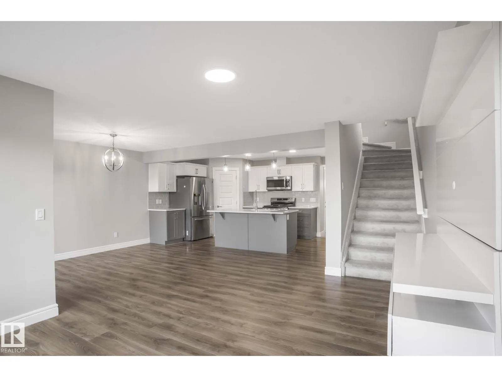 7615 KORULUK PL SW
