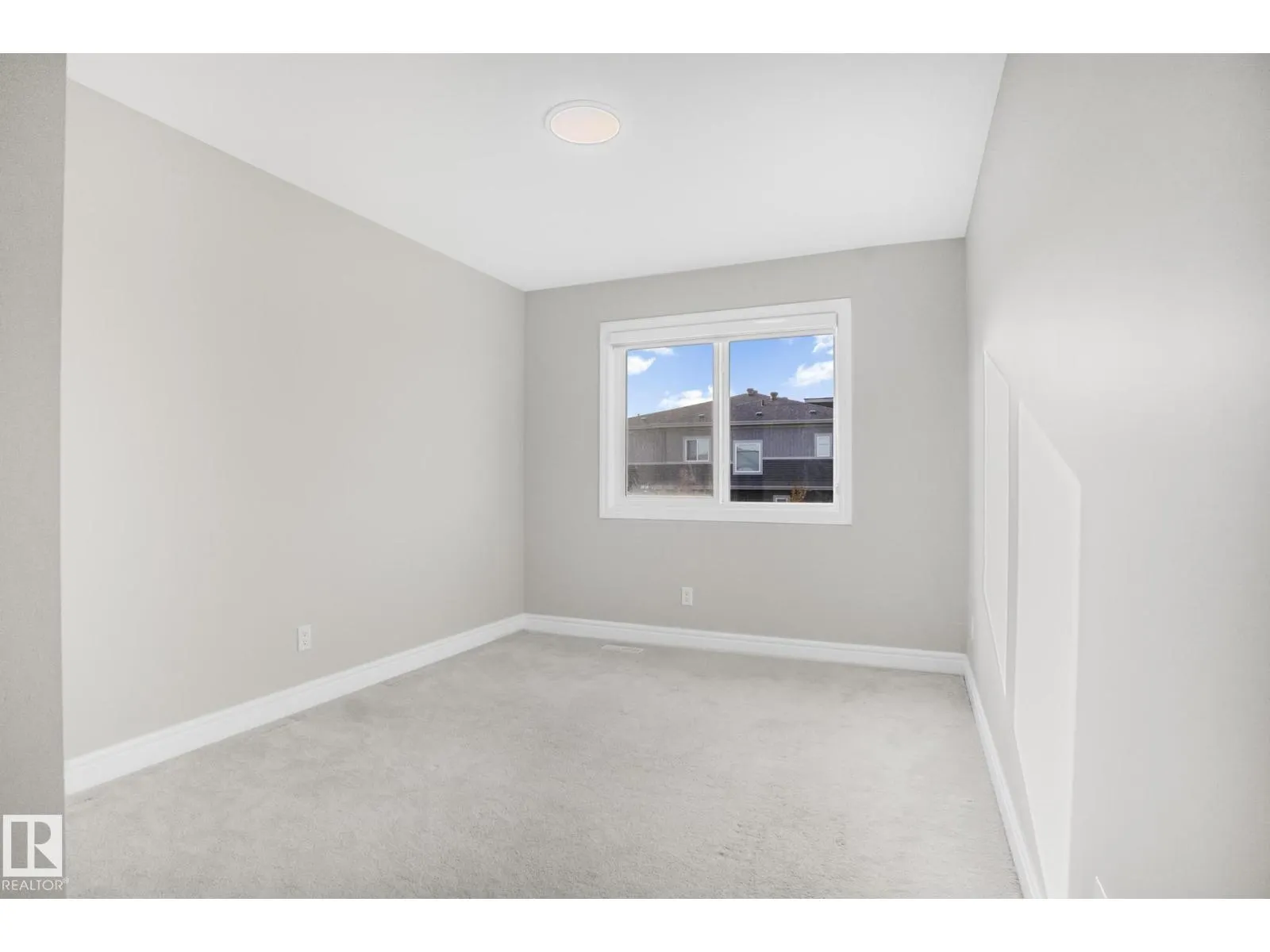 7615 KORULUK PL SW