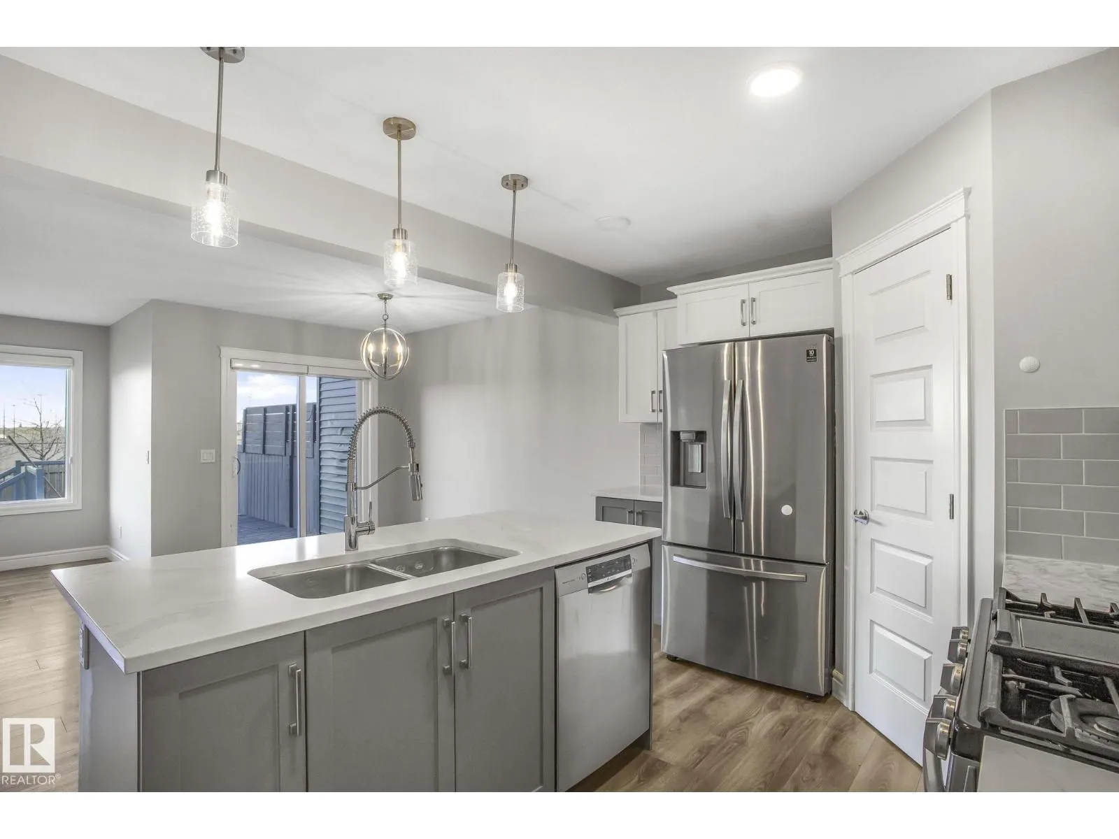 7615 KORULUK PL SW
