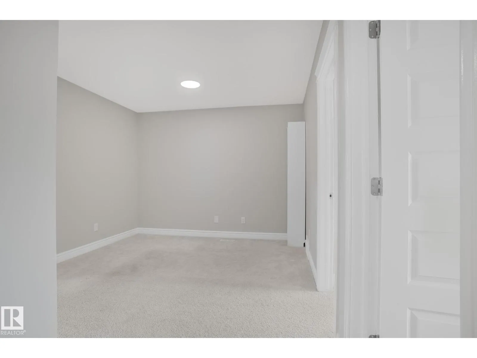 7615 KORULUK PL SW