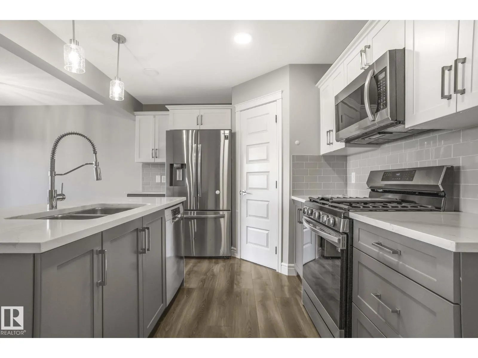 7615 KORULUK PL SW