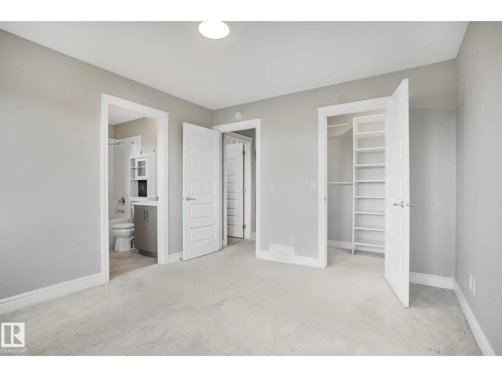 7615 KORULUK PL SW