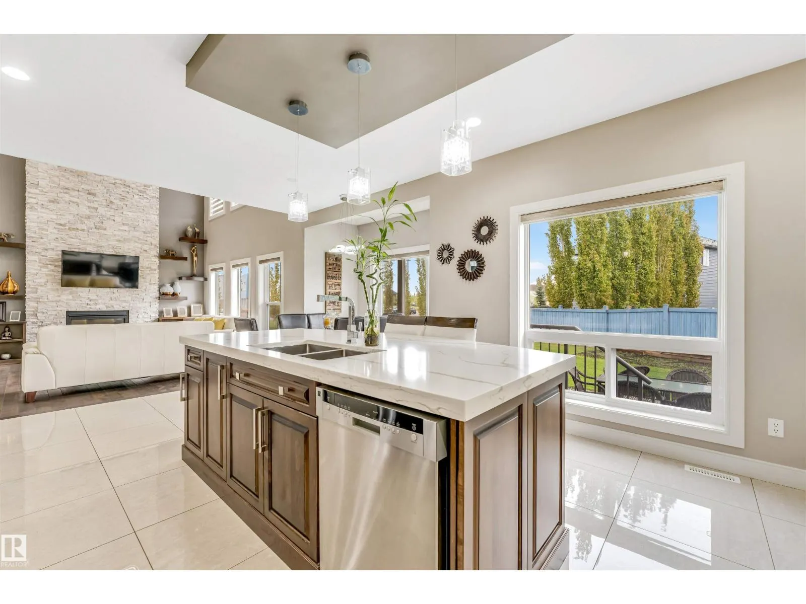 5503 POIRIER WY