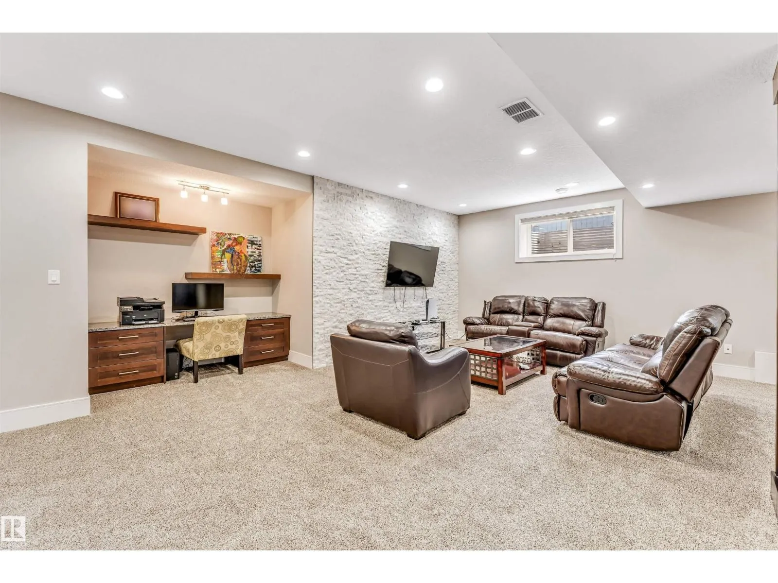 5503 POIRIER WY