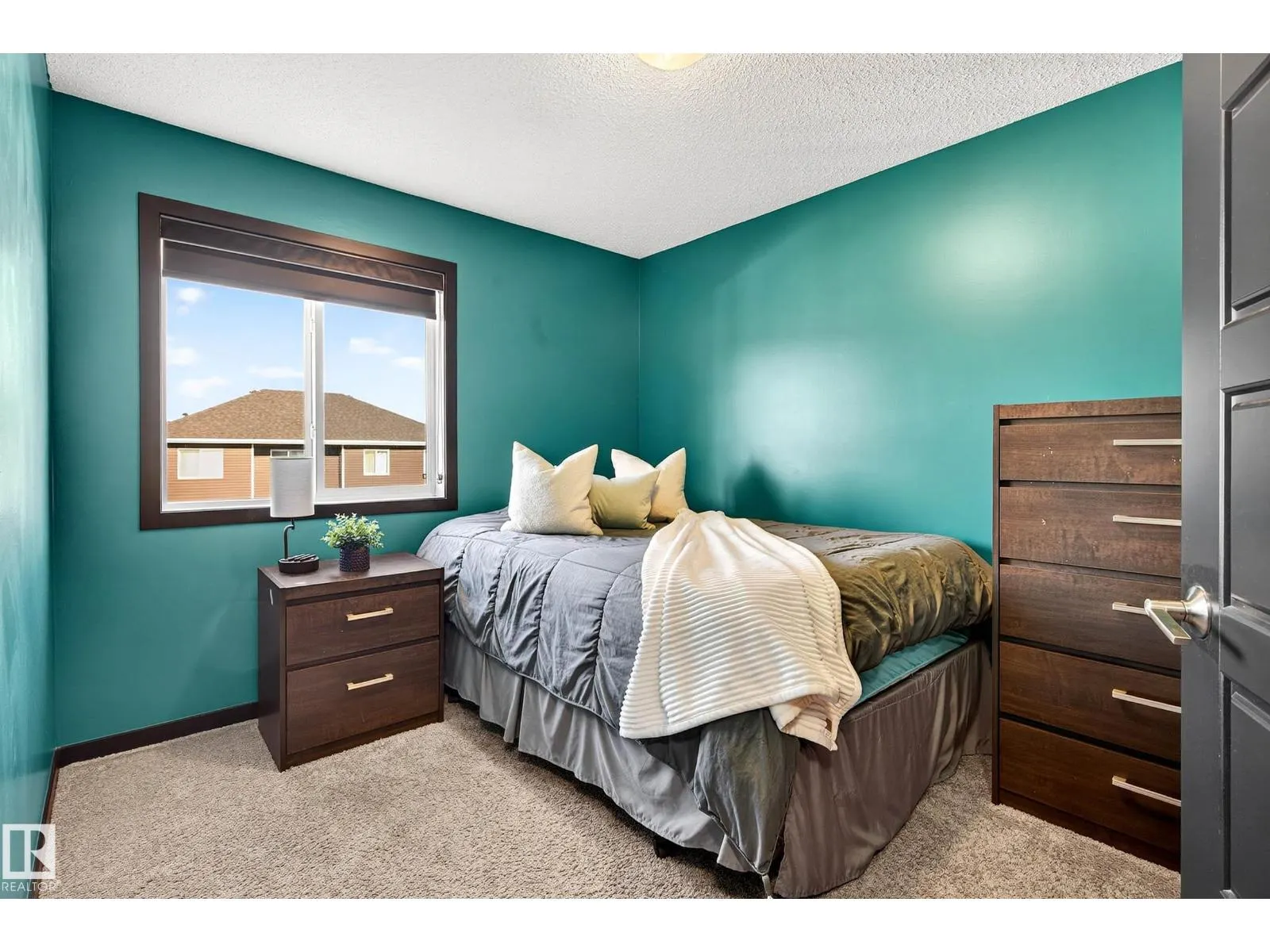 520 STURTZ LI
