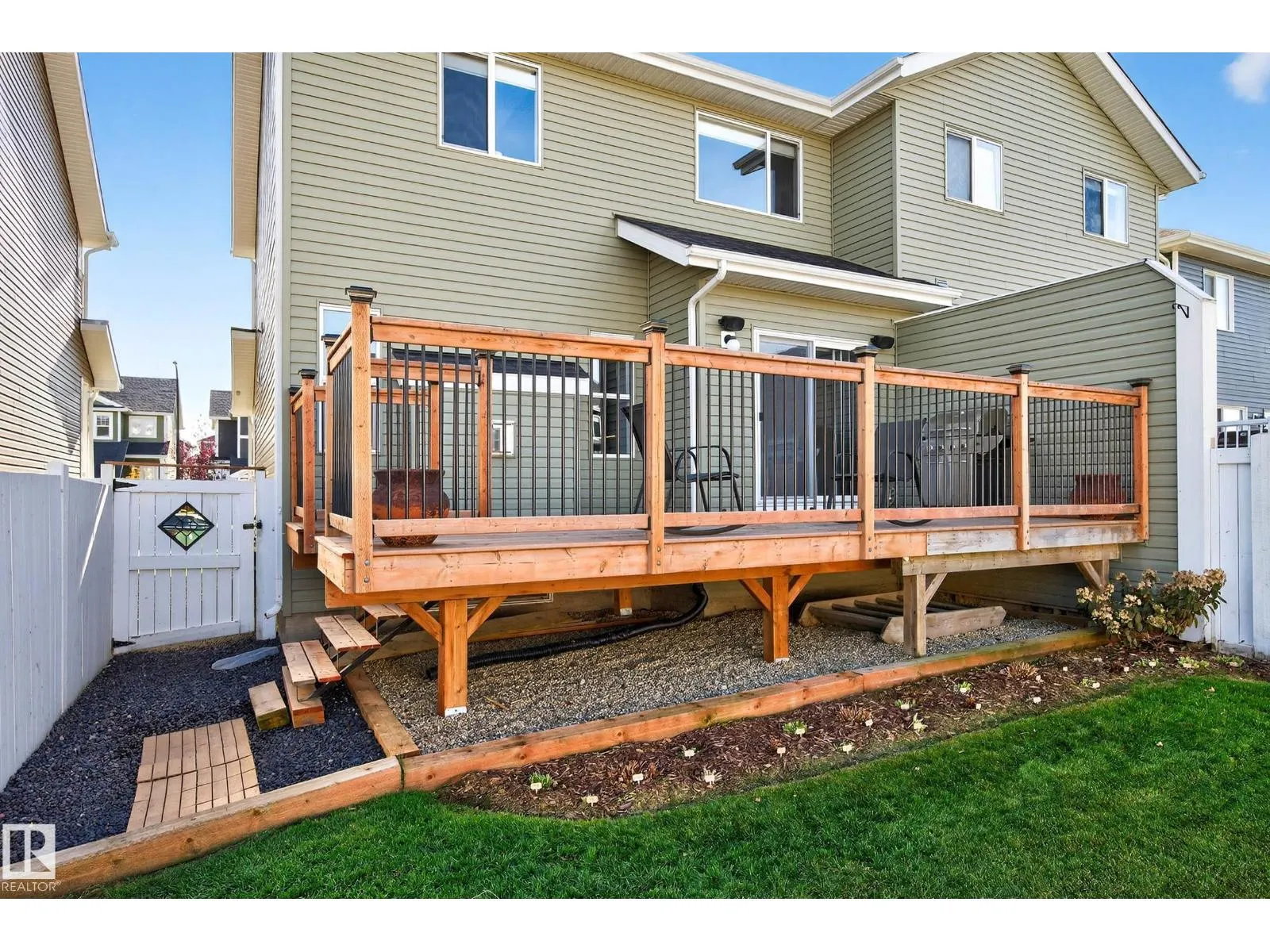 520 STURTZ LI