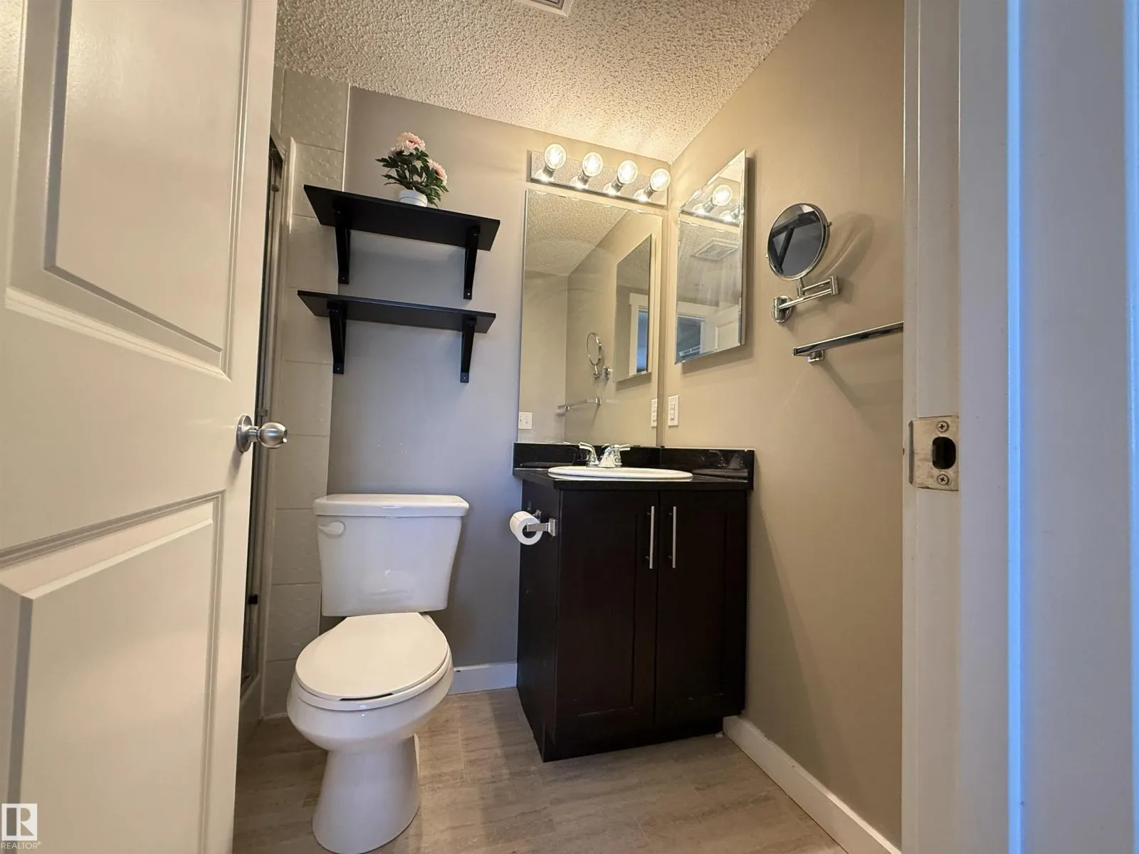 #117 18122 77 St NW NW