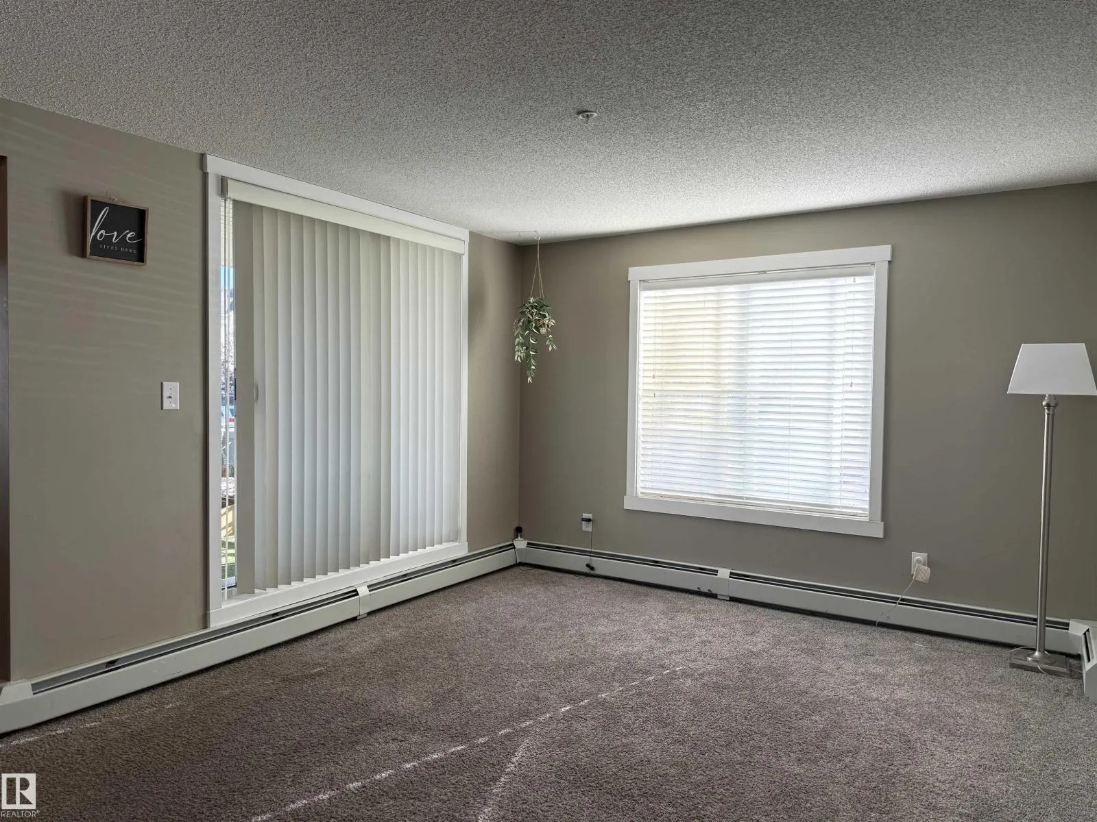 #117 18122 77 St NW NW