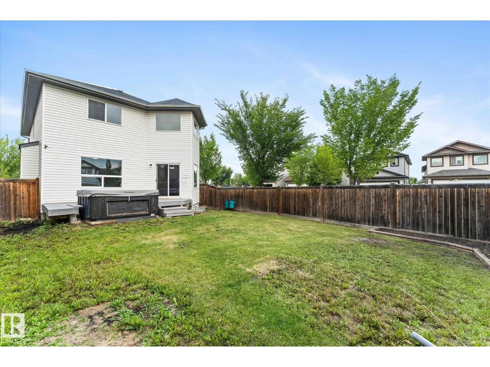1 RIDGELAND WY