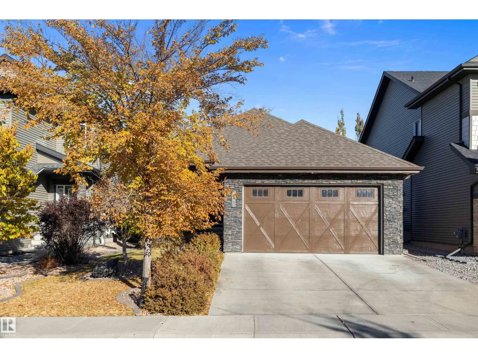 3193 WINSPEAR CR SW