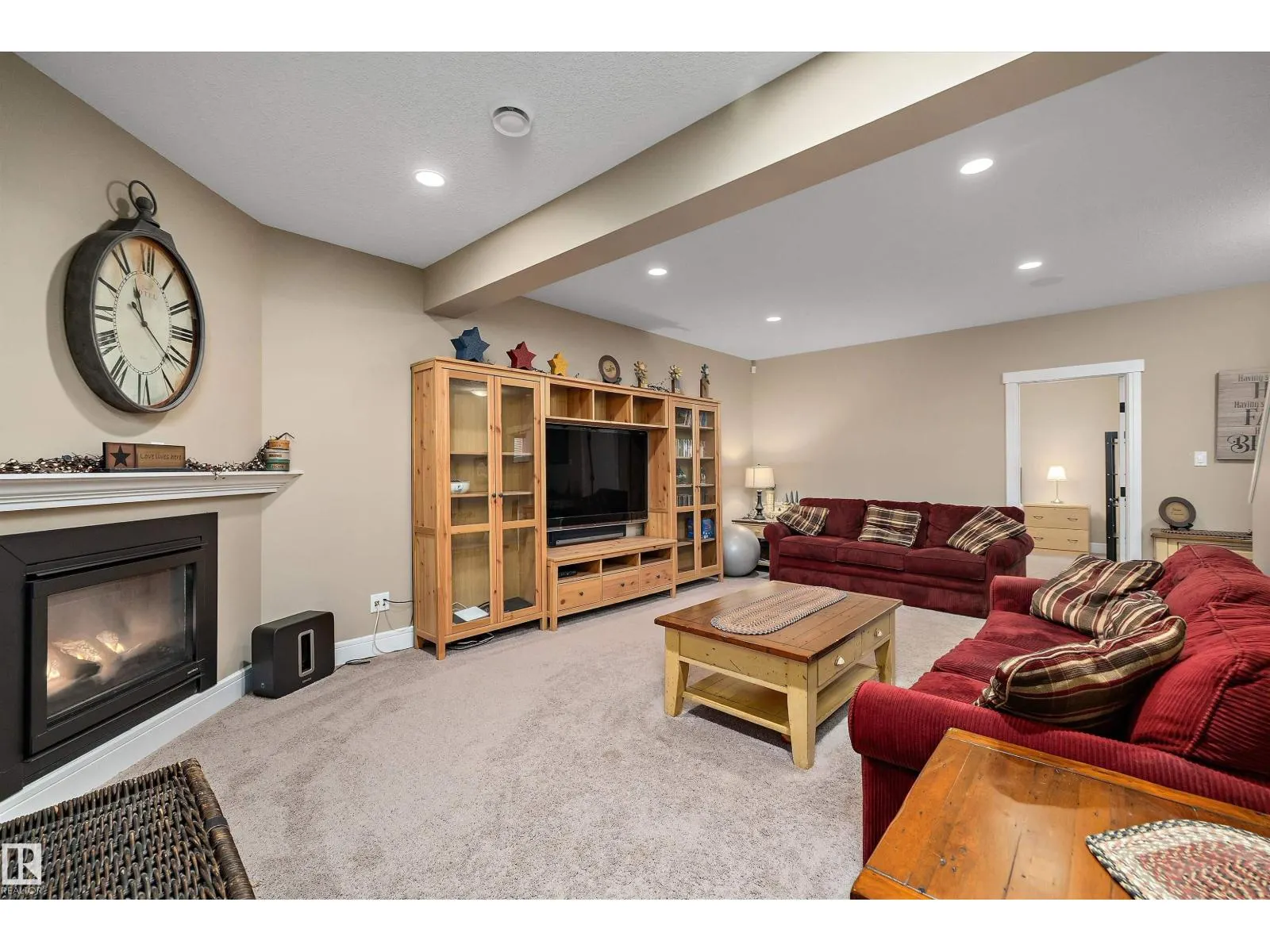 3193 WINSPEAR CR SW