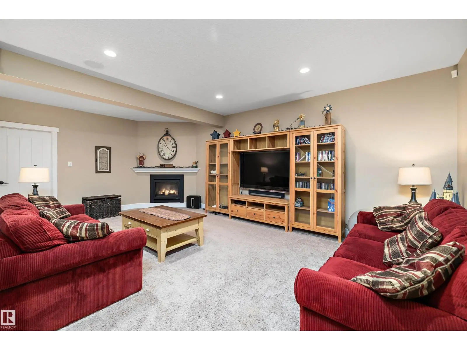 3193 WINSPEAR CR SW