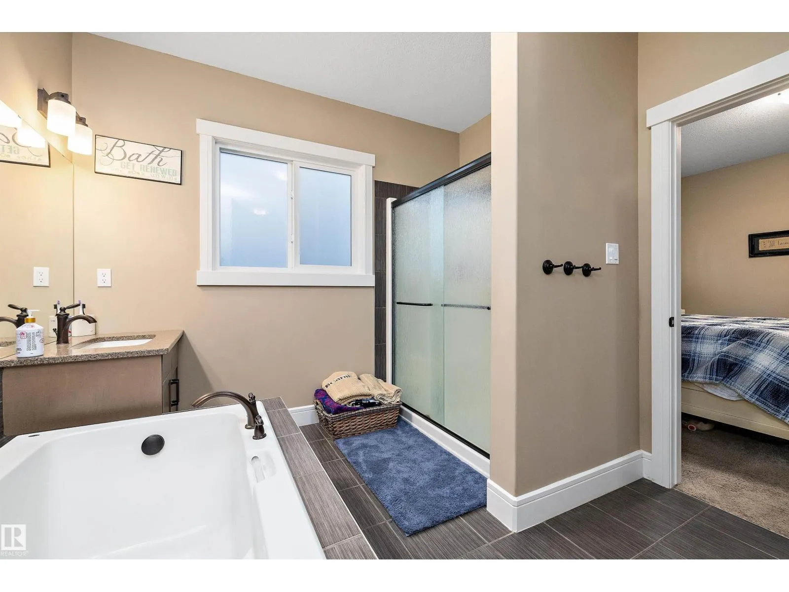 3193 WINSPEAR CR SW
