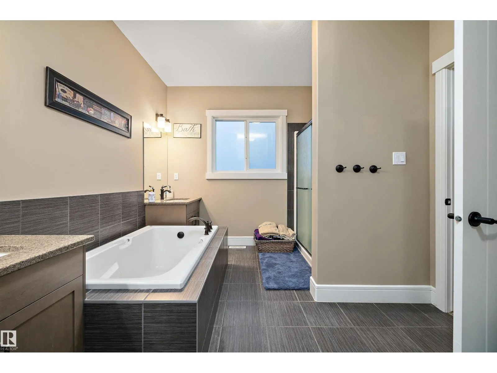 3193 WINSPEAR CR SW