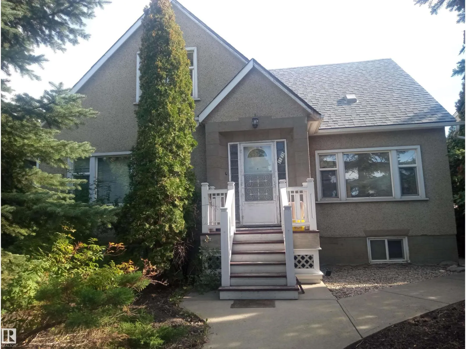 11235 95 ST NW NW