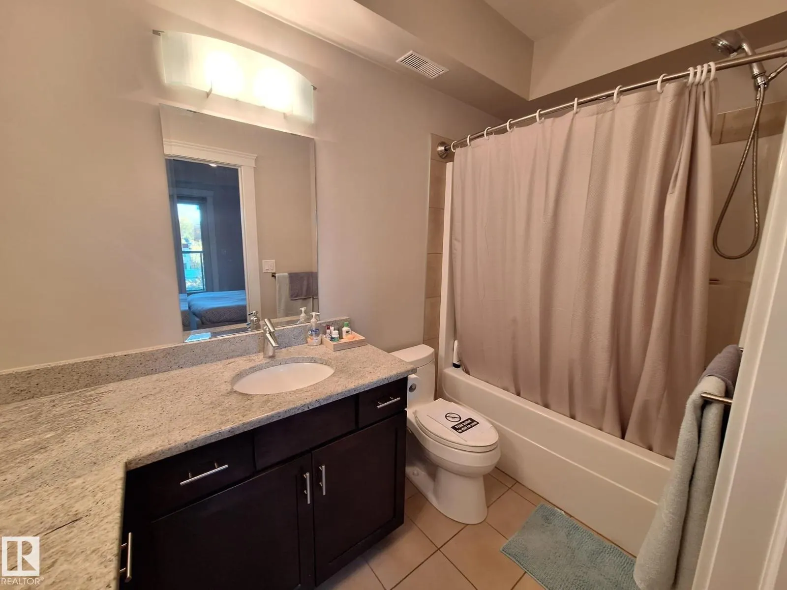 #50 11518 76 AV NW