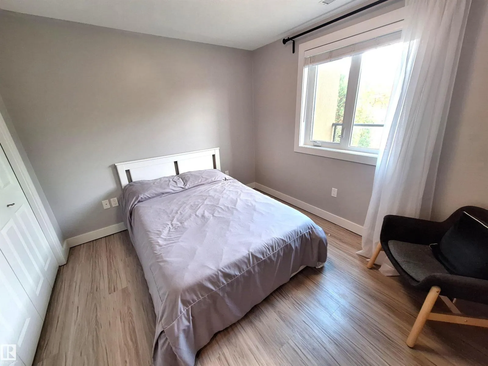 #50 11518 76 AV NW
