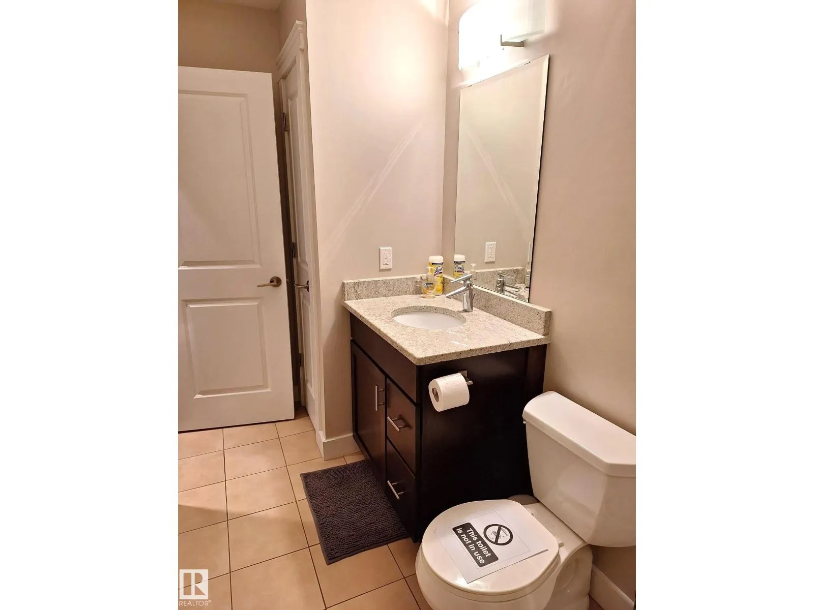 #50 11518 76 AV NW