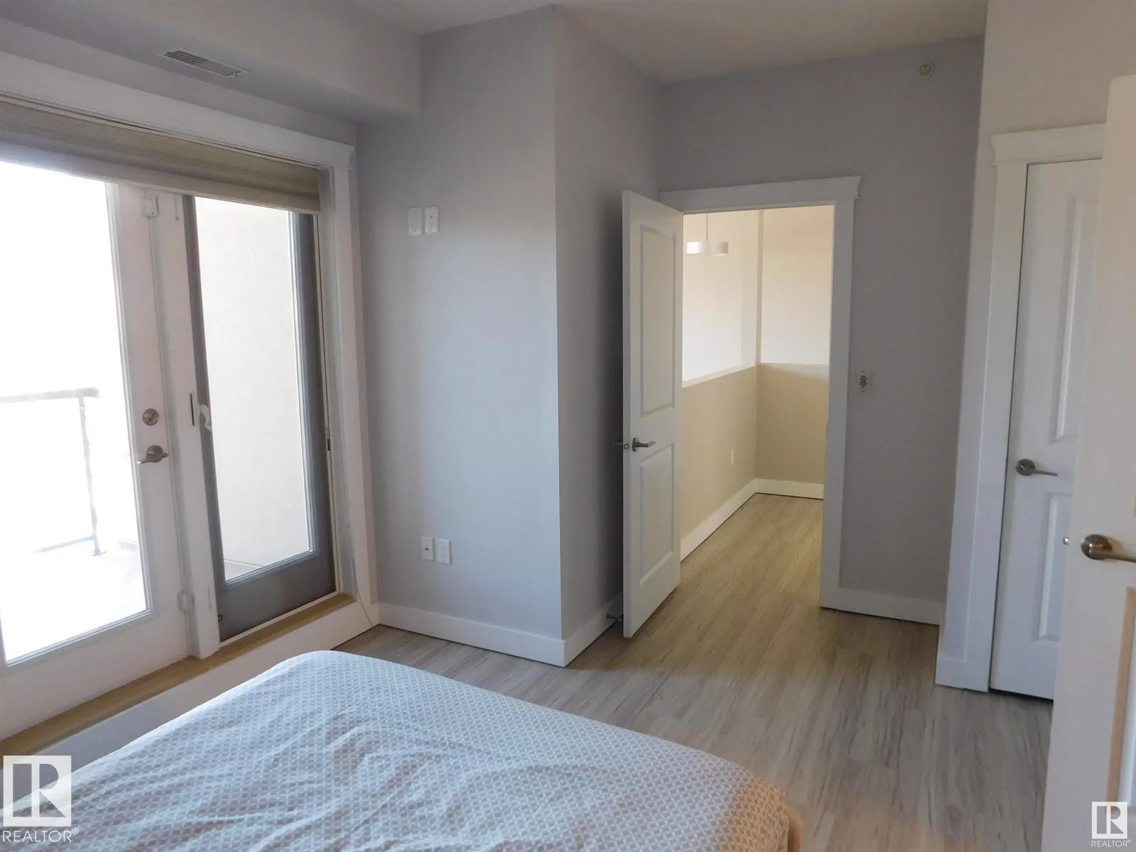 #50 11518 76 AV NW