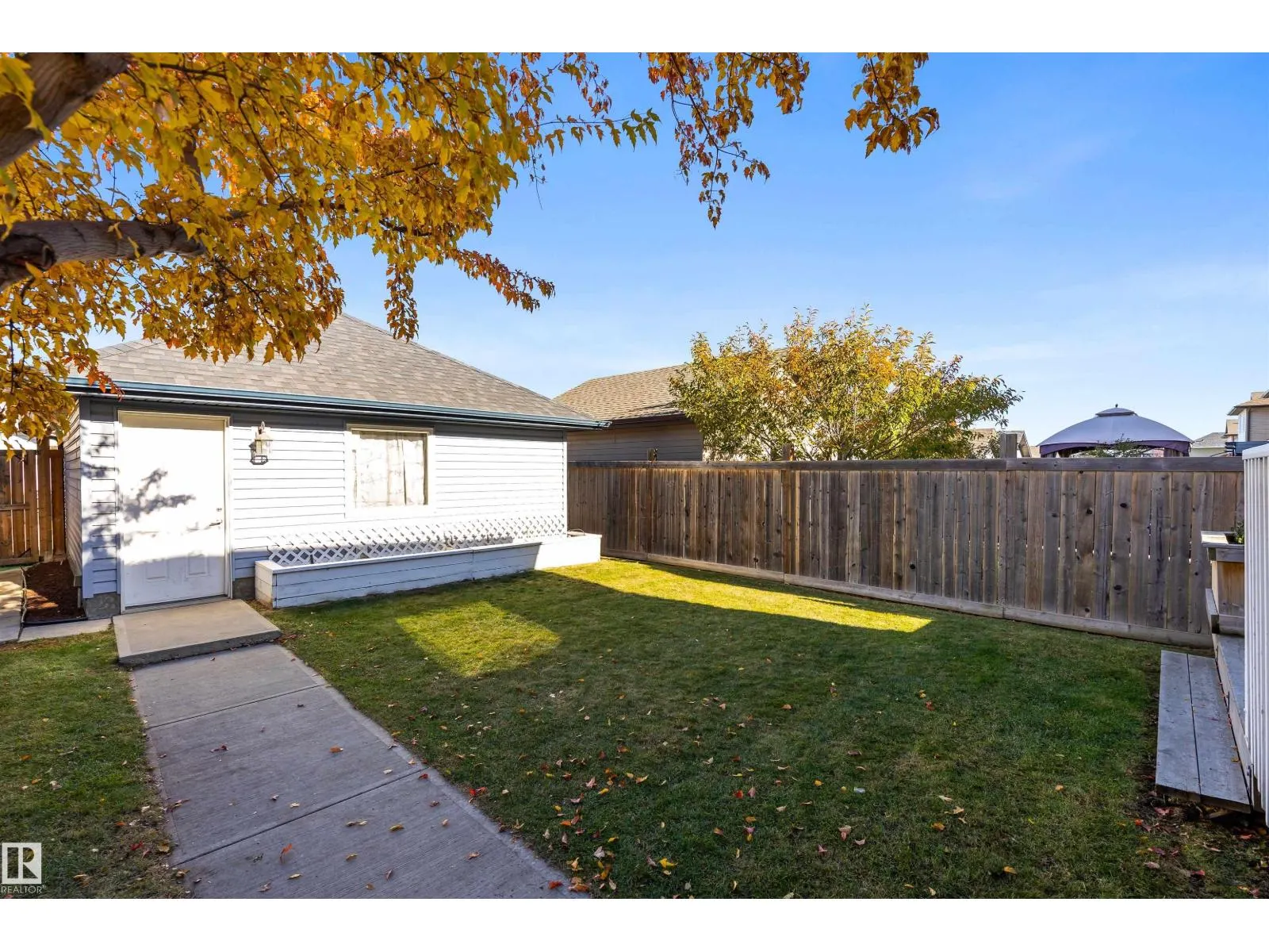 21416 94 AV NW NW