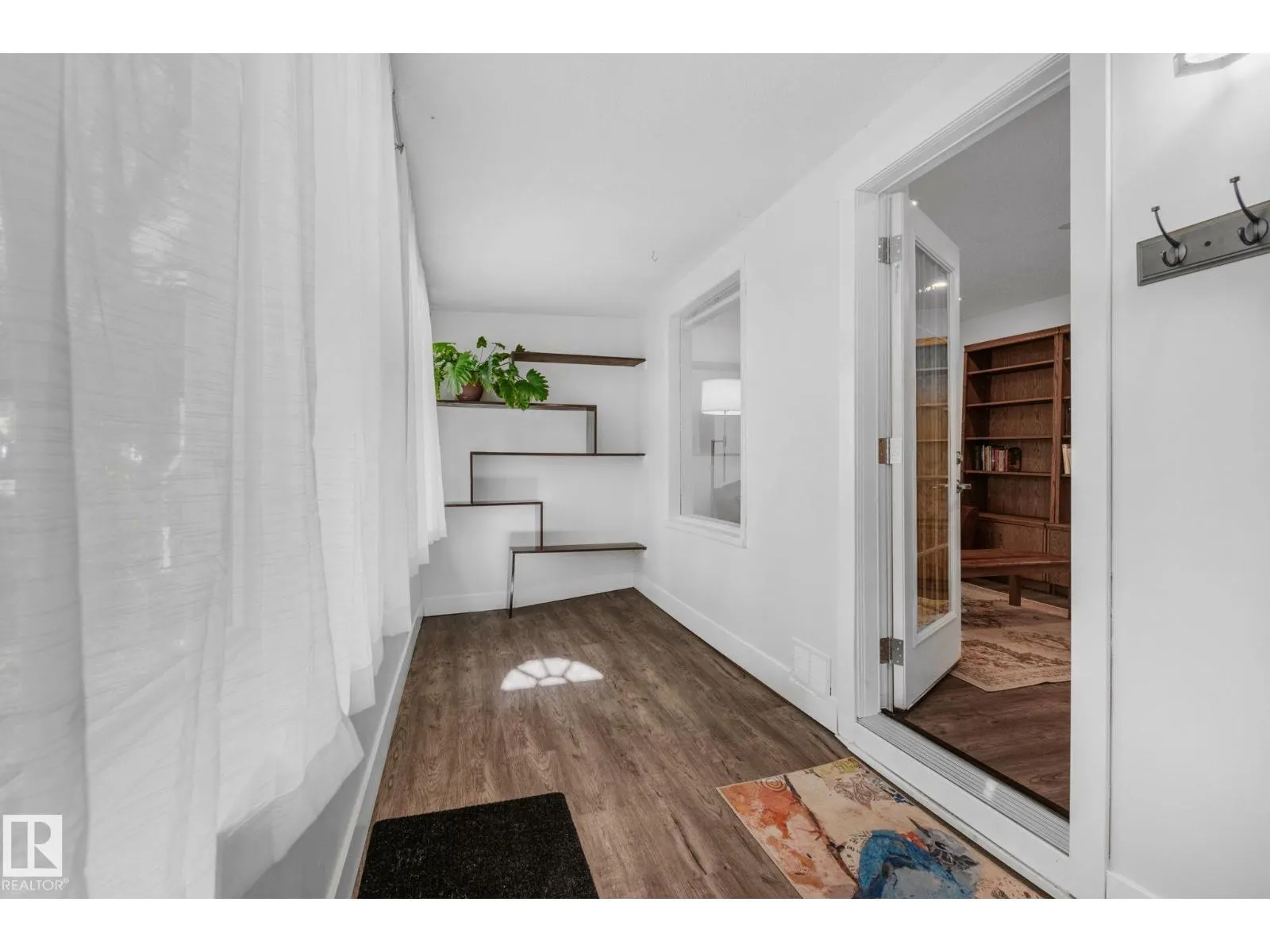 11317 66 ST NW
