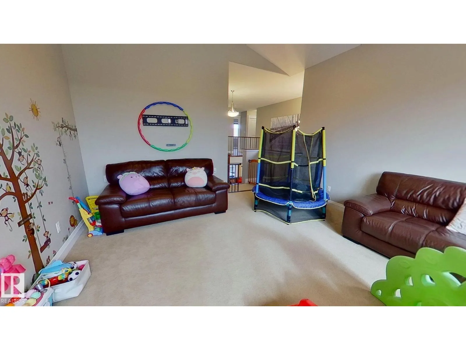 11628 16 AV SW SW