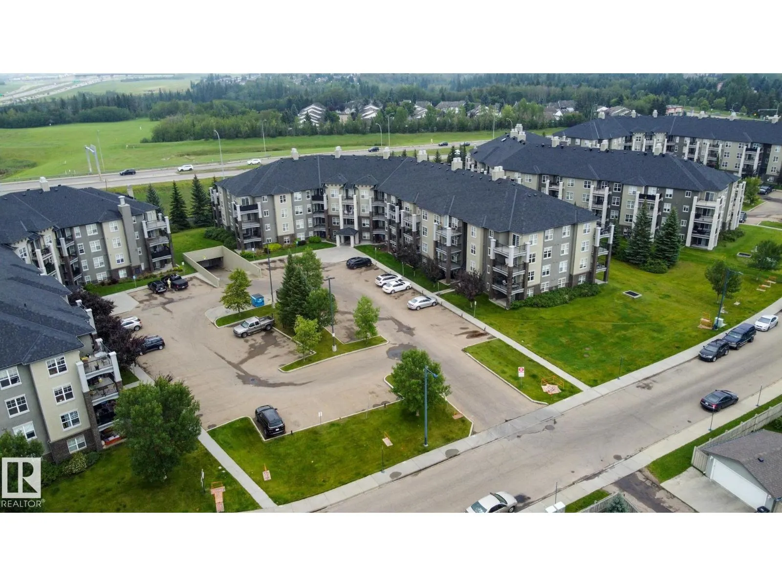 #113 630 MCALLISTER LO SW