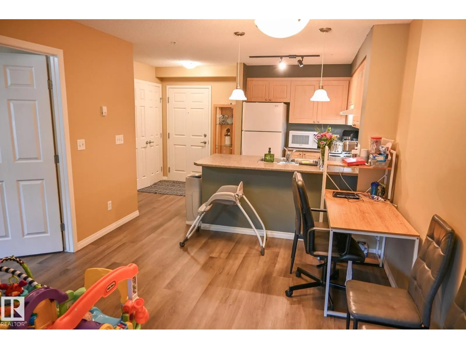 #113 630 MCALLISTER LO SW