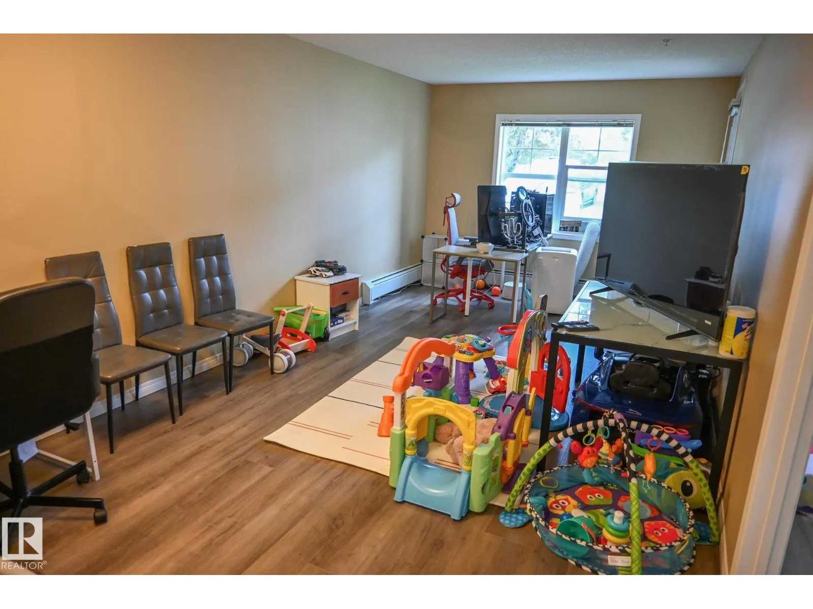 #113 630 MCALLISTER LO SW