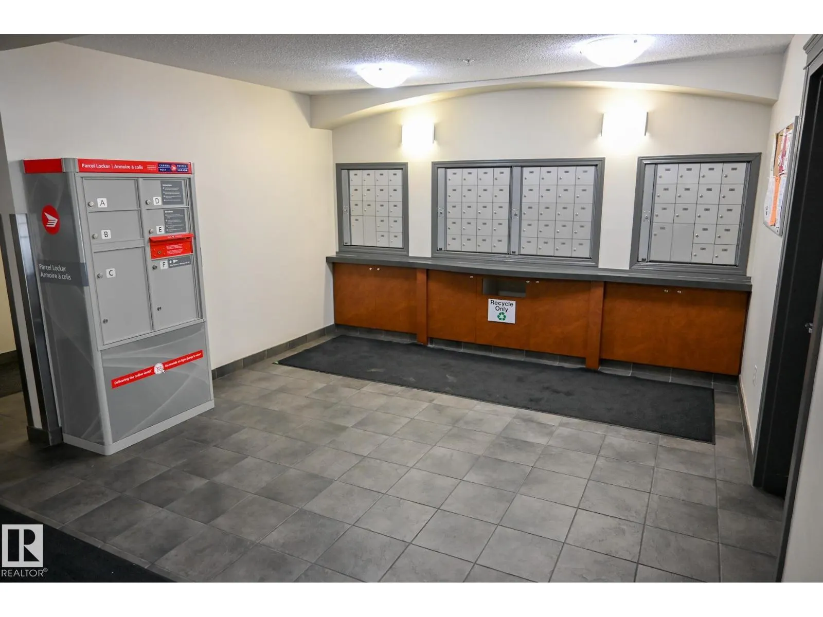 #113 630 MCALLISTER LO SW