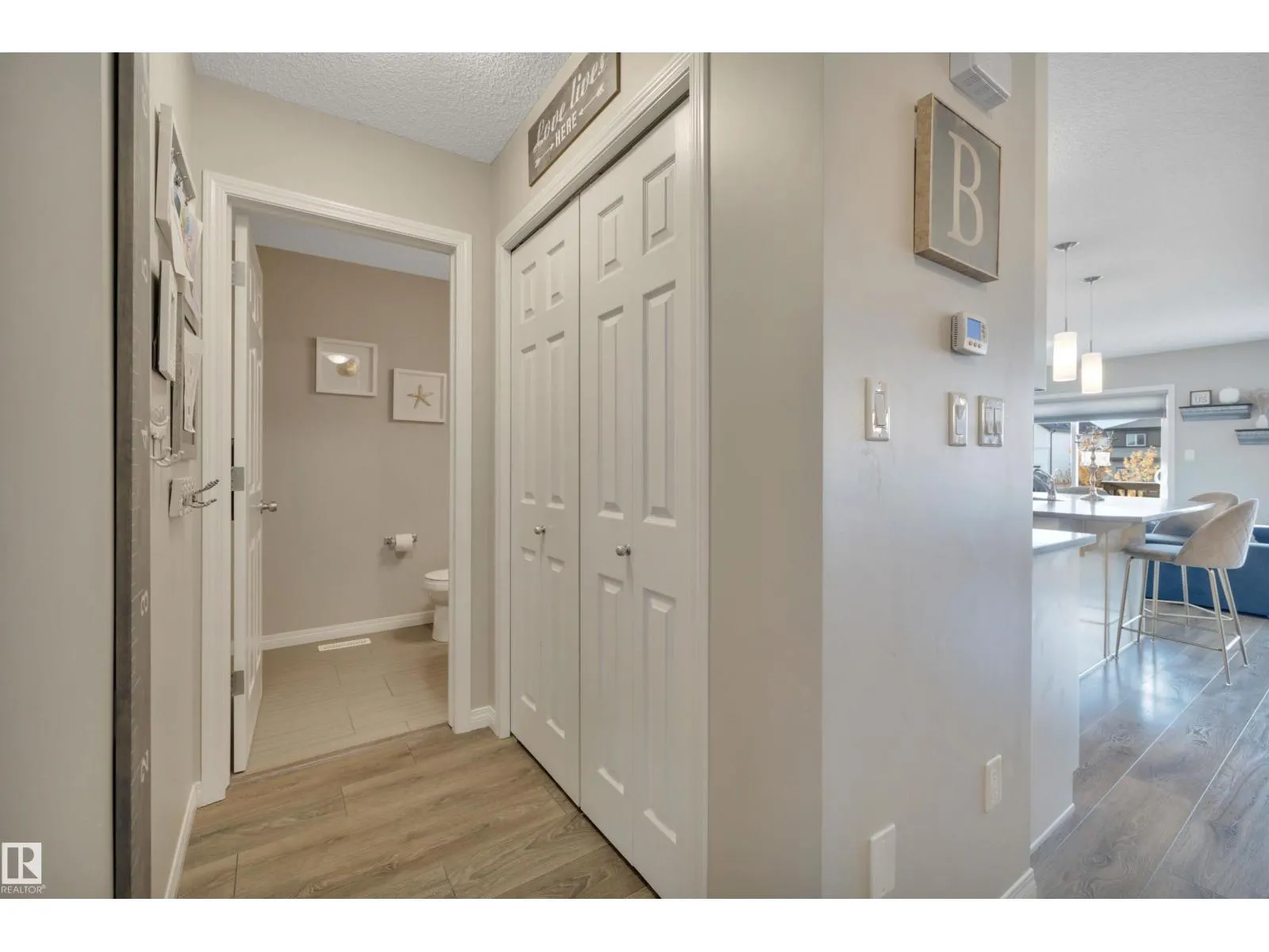 2714 COUGHLAN GREEN SW