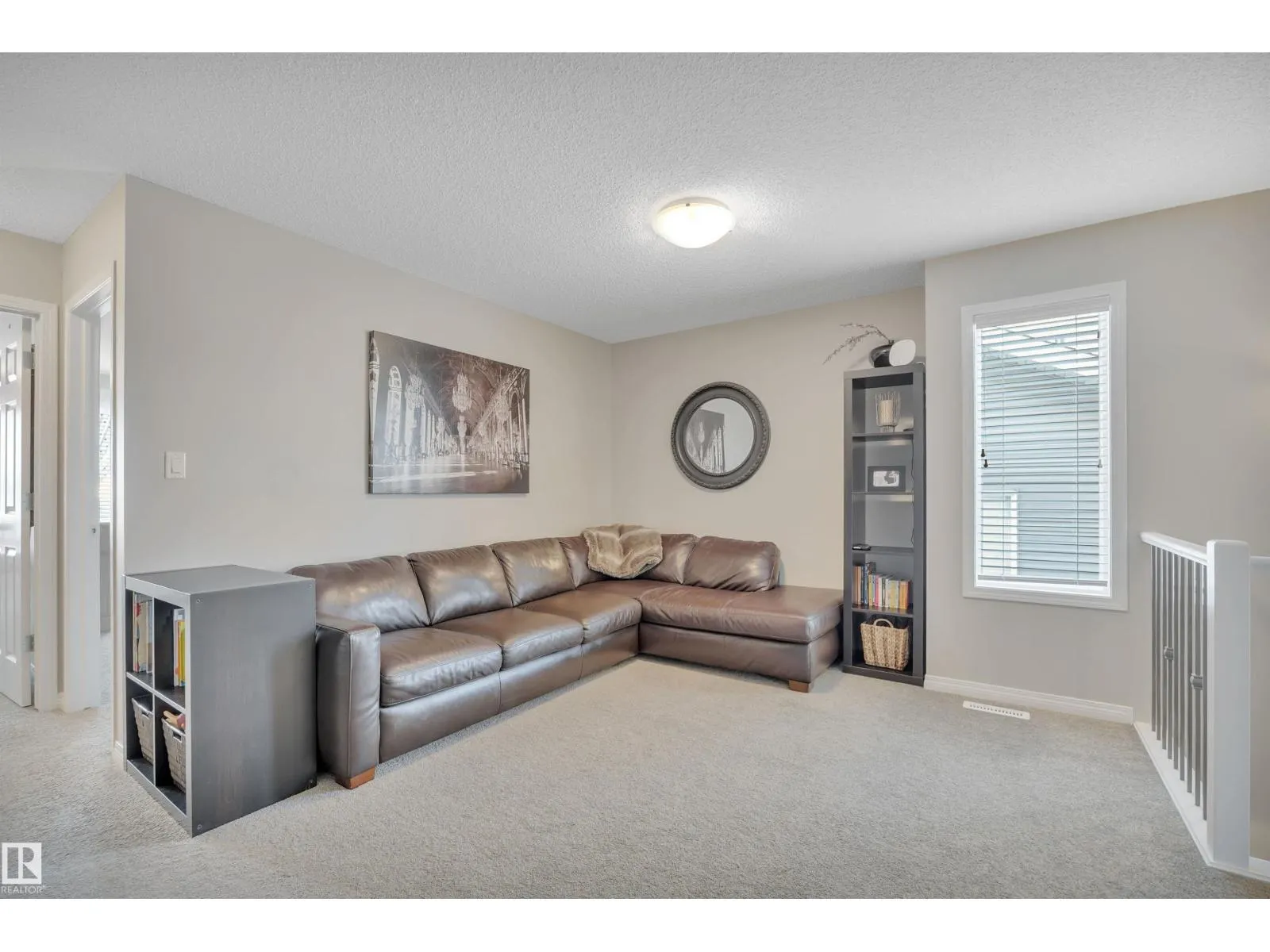 2714 COUGHLAN GREEN SW