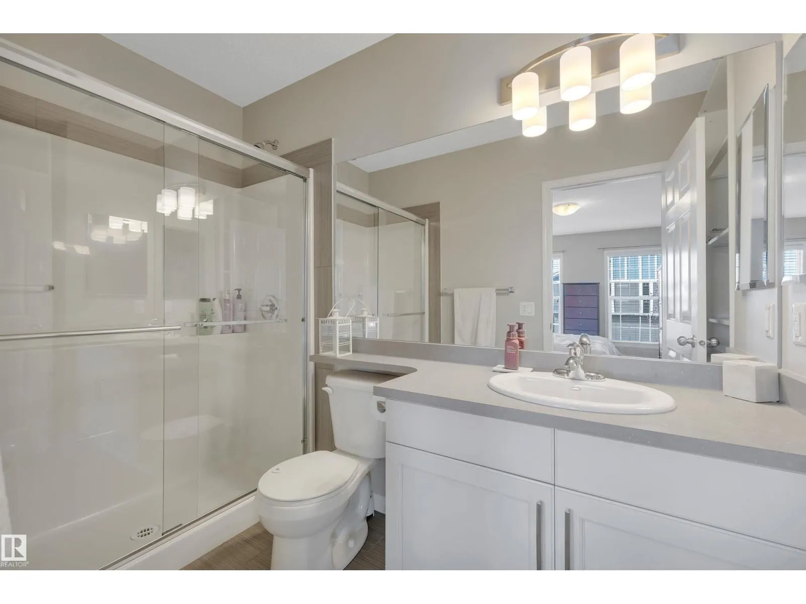 2714 COUGHLAN GREEN SW
