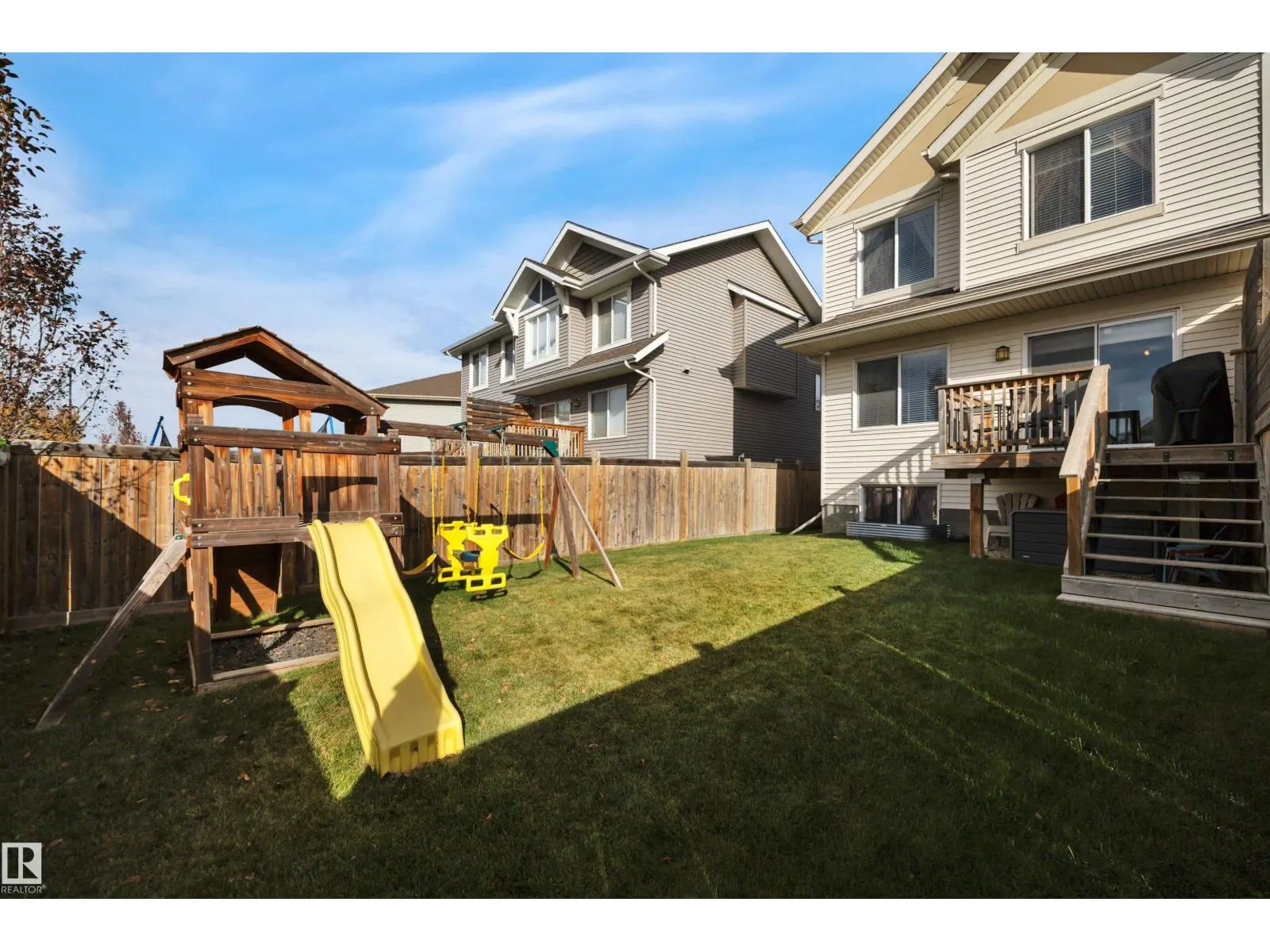 2714 COUGHLAN GREEN SW