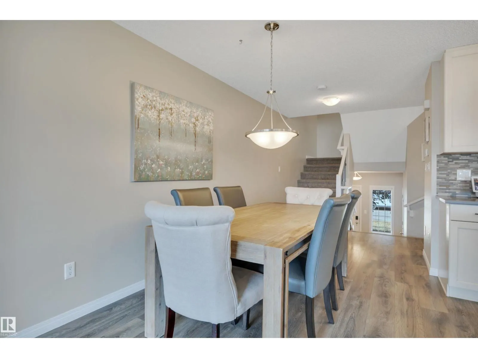 2714 COUGHLAN GREEN SW