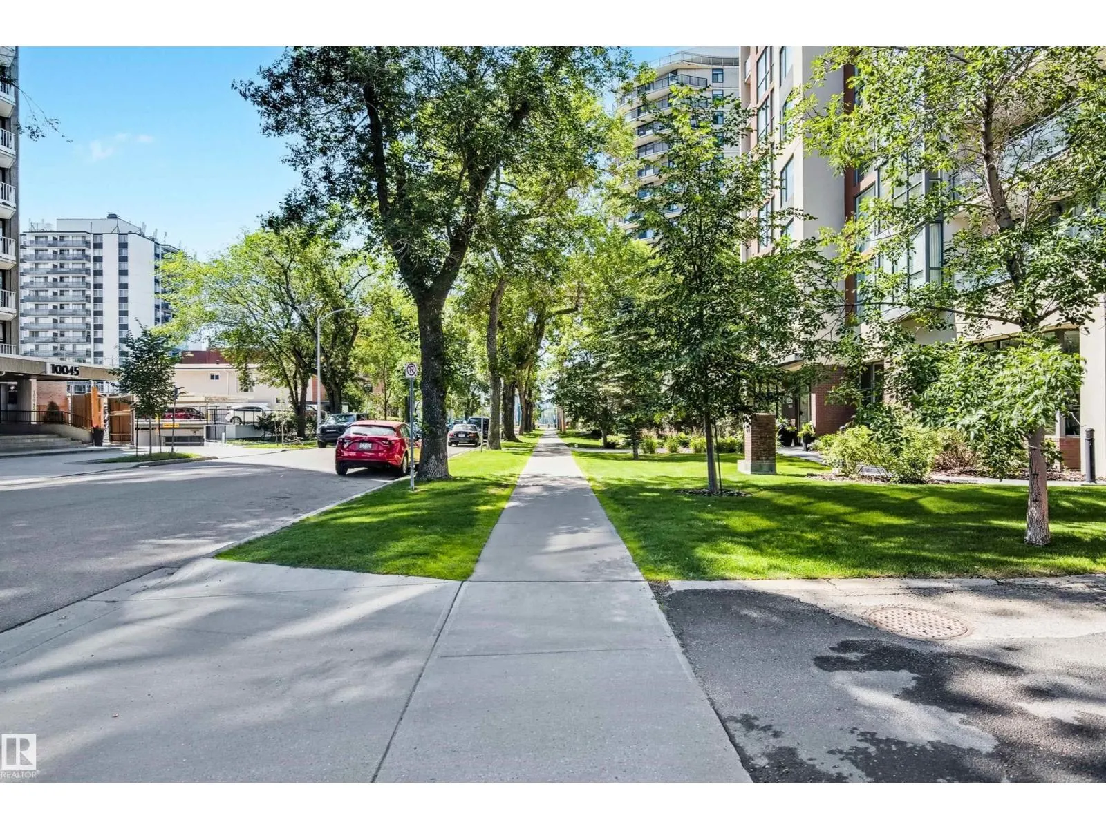 #1003 10046 117 ST NW